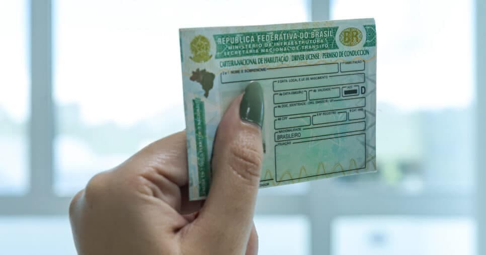 Detran confirma quem é dispensado de ter CNH em mãos em 2026 e traz boa notícia aos motoristas