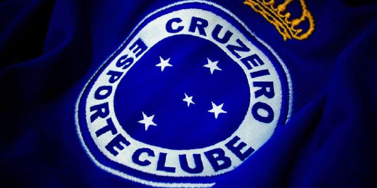 Pedrinho BH prepara contratação de zagueiro da Europa como 1° reforço de julho a Artur Jorge no Cruzeiro