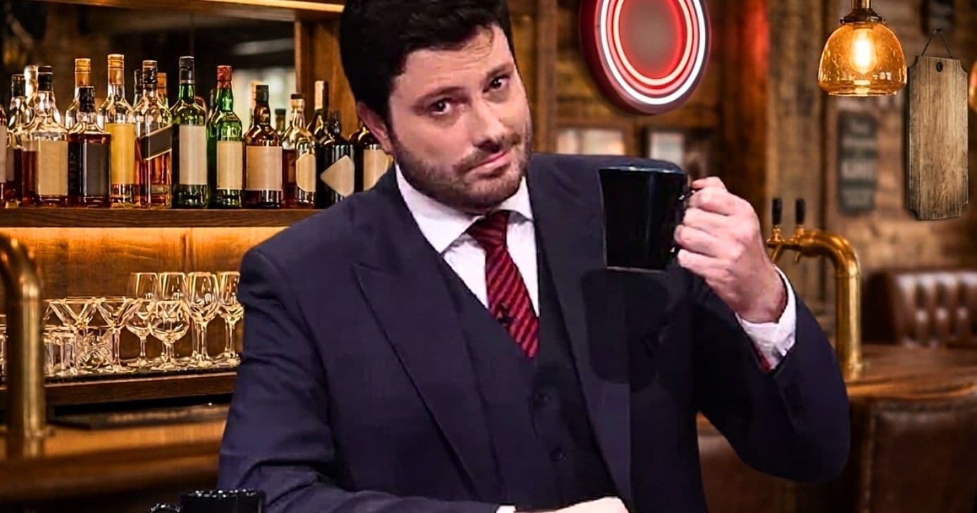 Milionário, Danilo Gentili é dono de bar famoso em SP, que você já deve ter ido e não faz ideia