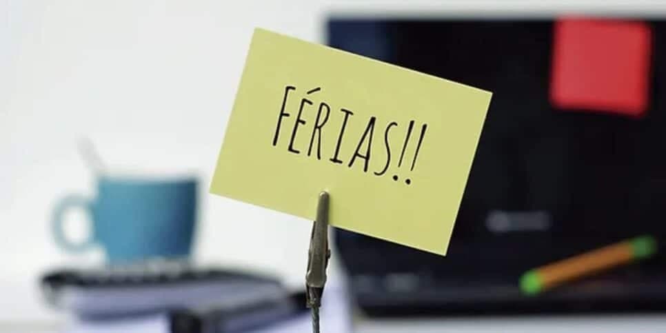 Faltas injustificadas reduzem ou acabam com o direito das férias (Reprodução: Divulgação)