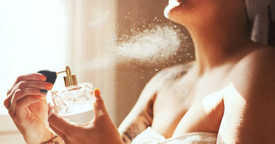 Fixação ruim: 5 erros ao usar perfume no outono que quase ninguém percebe