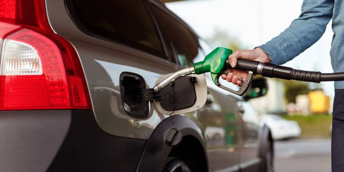 Gasolina está ficando cada vez mais caro (Reprodução: Divulgação)