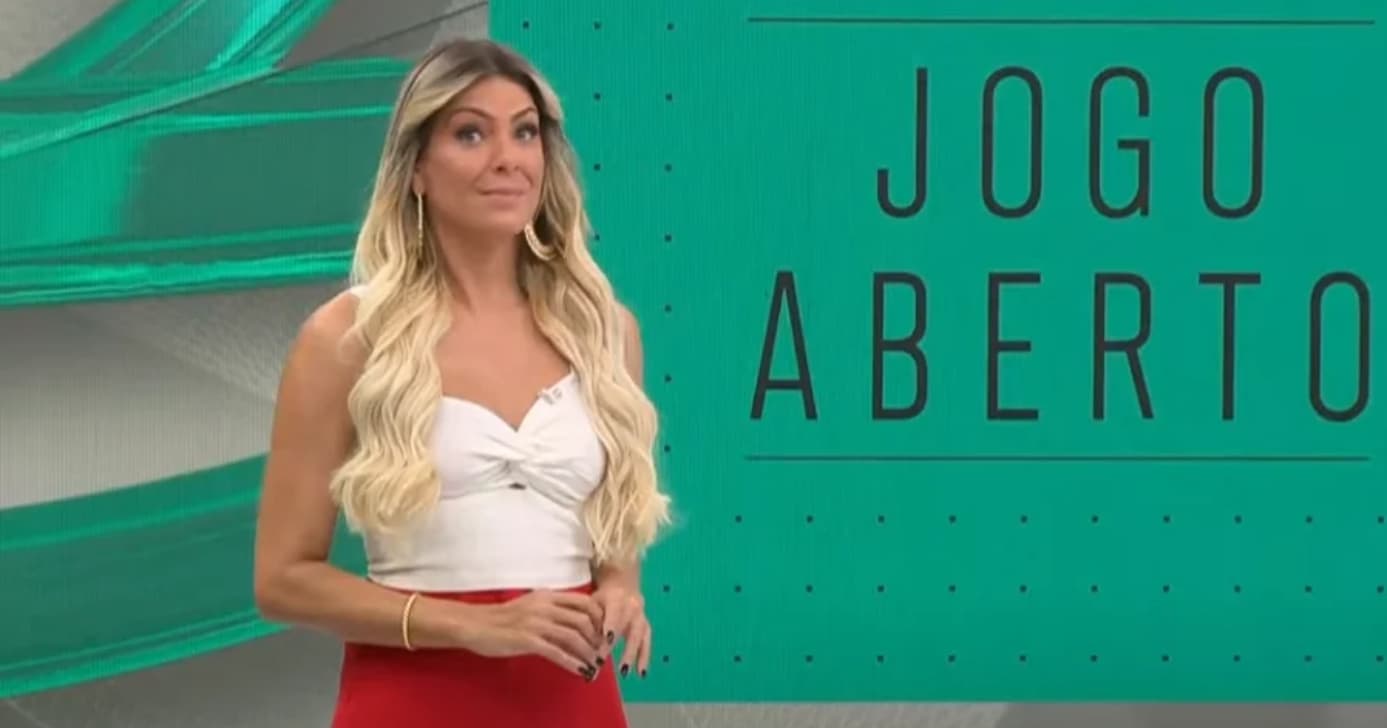 Valores: Veja quanto Renata Fan recebe para comandar o Jogo Aberto na Band