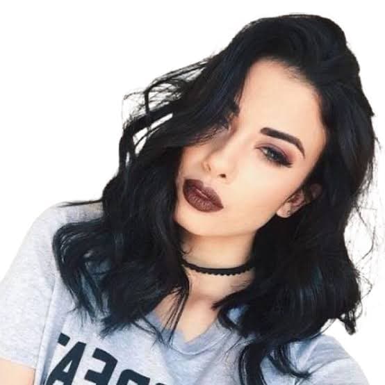 Cabelo Preto brilhante (Foto Reprodução)