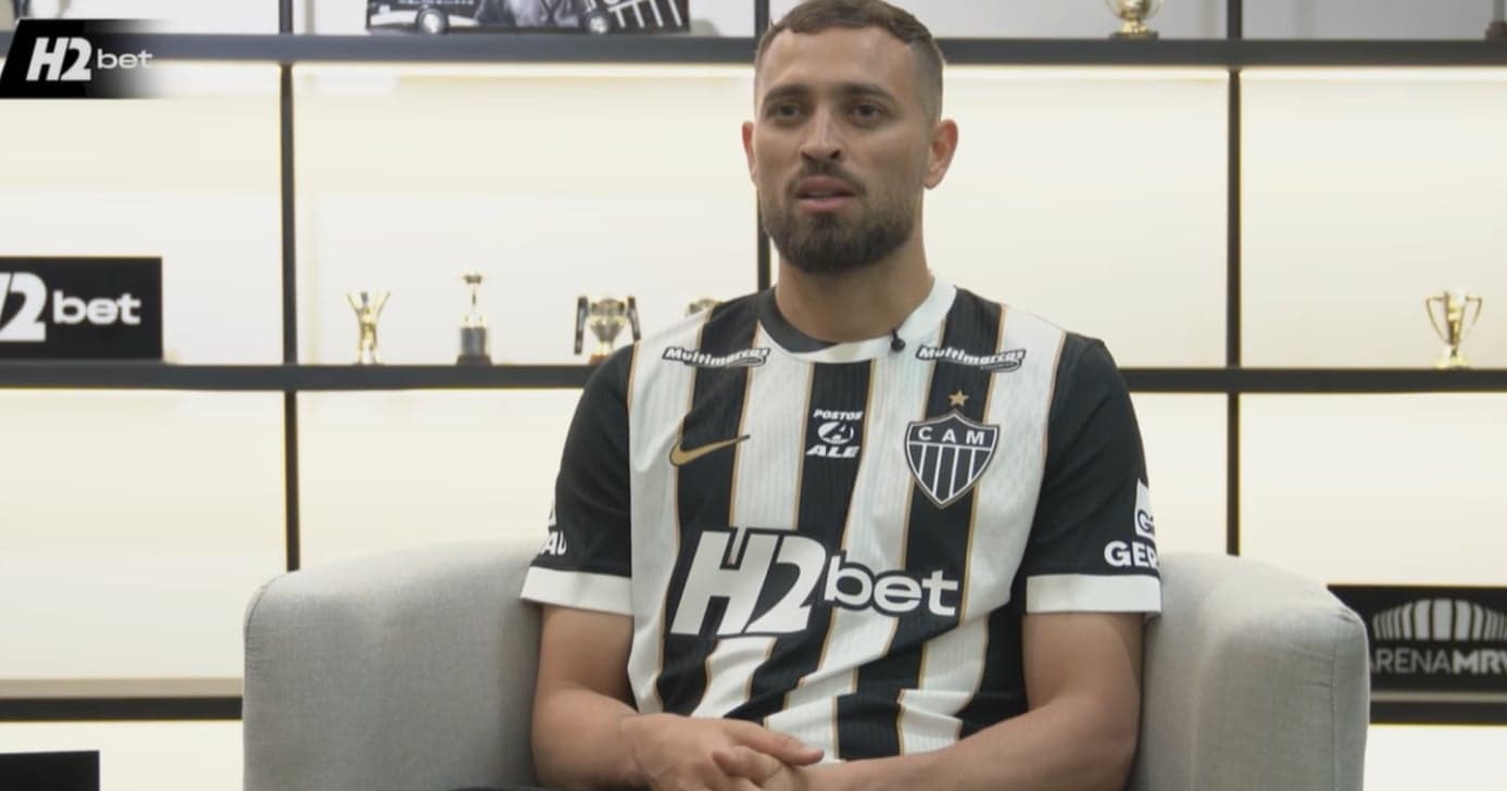 Léo Duarte no Galo (Foto: Reprodução/Internet)