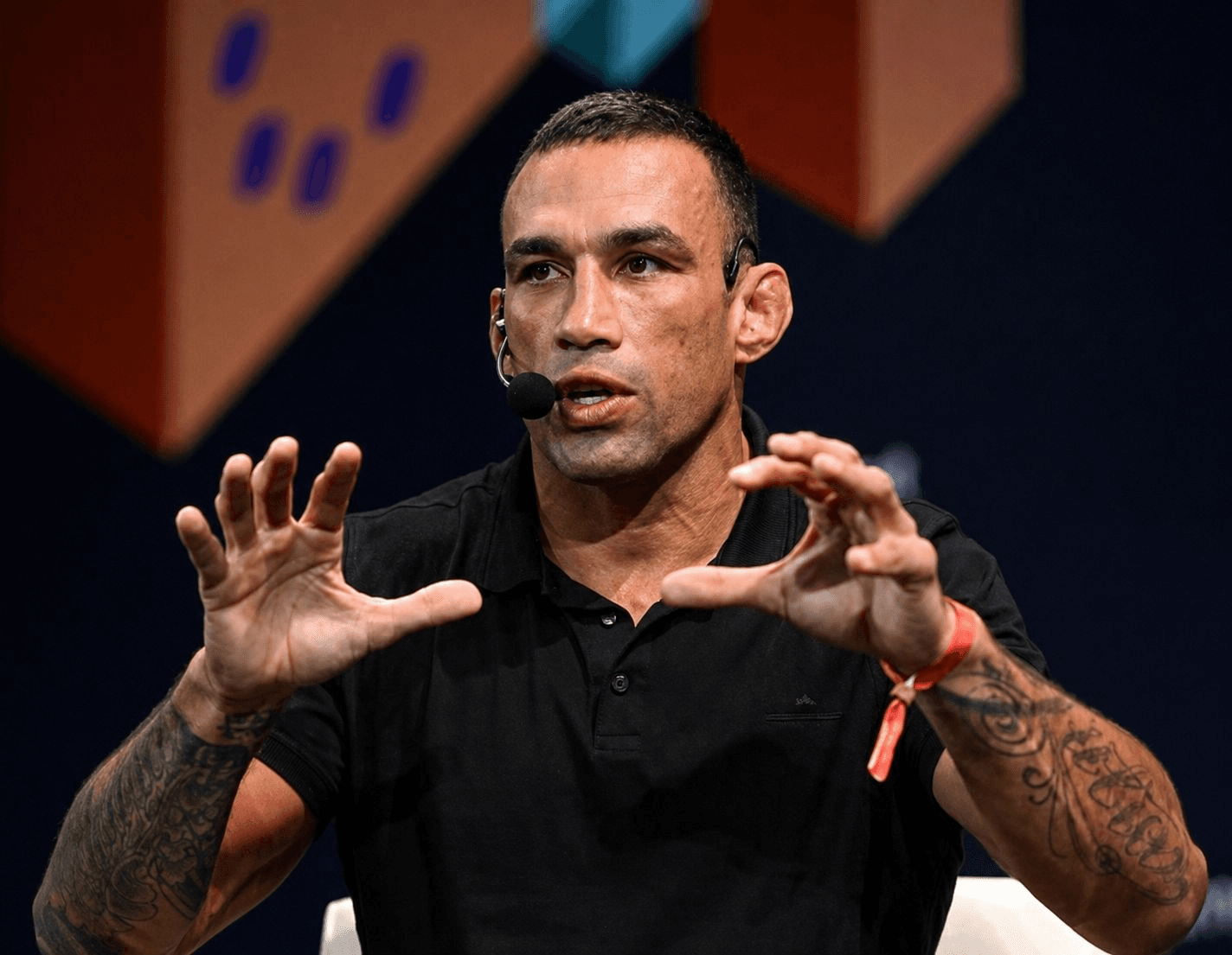 RedeTV! transmite Liga Monstro MMA com comentários de Fabrício Werdum
