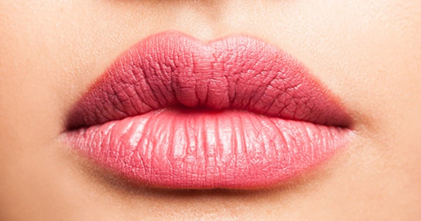 Efeito bocão: 6 produtos a partir de R$17 que deixam os lábios volumosos para o Dia dos Namorados