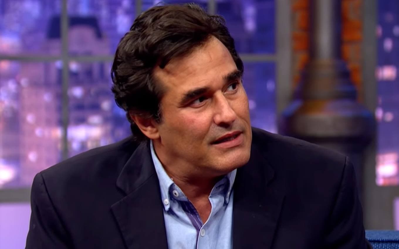 Luciano Szafir se rendeu aos procedimentos estéticos (Foto: Reprodução/ SBT)