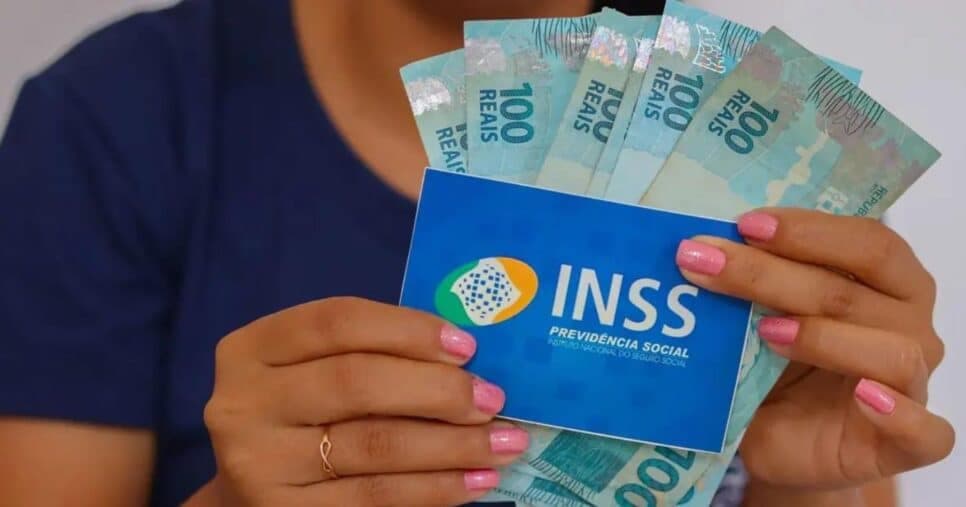 INSS e dicas para aumentar o valor da aposentadoria - Foto Reprodução Internet INSS e dicas para aumentar o valor da aposentadoria - Foto Reprodução Internet