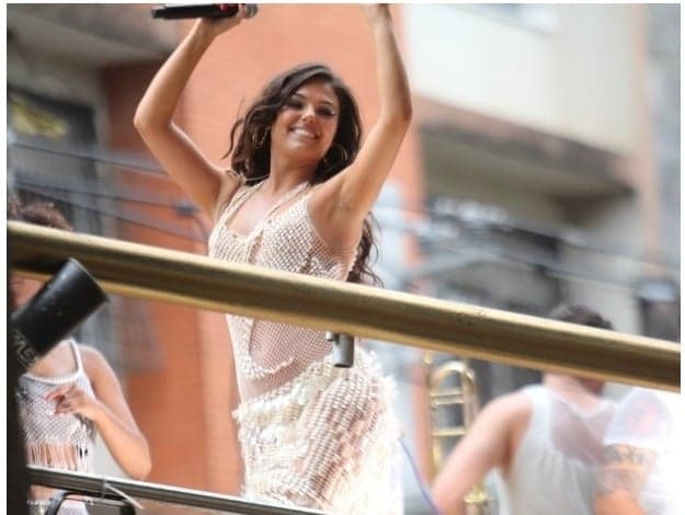 isis-valverde-grava-cenas-da-minisserie-o-canto-da-sereia-em-salvador-151112-1353024239384_615x470 isis-valverde-grava-cenas-da-minisserie-o-canto-da-sereia-em-salvador-151112-1353024239384_615x470