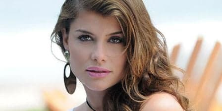 Alinne-Moraes_ACRIMA20110601_0036_15 Alinne-Moraes_ACRIMA20110601_0036_15