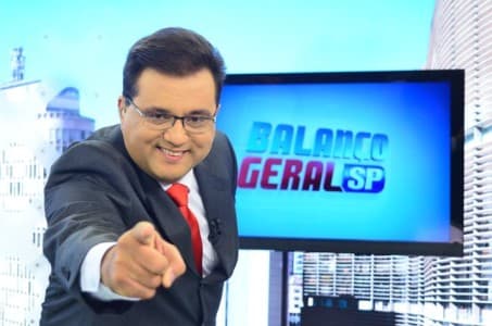 Geraldo volta ao comando do Balanço Geral da Record (Foto: Reprodução) Geraldo volta ao comando do Balanço Geral da Record (Foto: Reprodução)