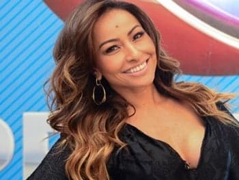 Redator do "Caldeirão do Huk" fará parte do programa de Sabrina Sato na Record Redator do "Caldeirão do Huk" fará parte do programa de Sabrina Sato na Record