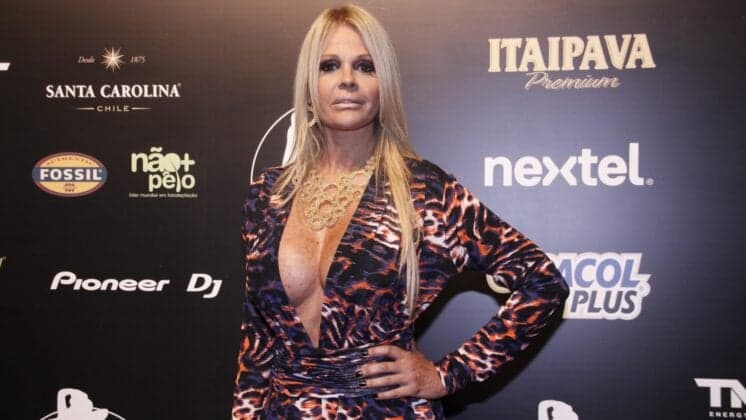 Monique Evans celebra união com DJ Cacá Werneck