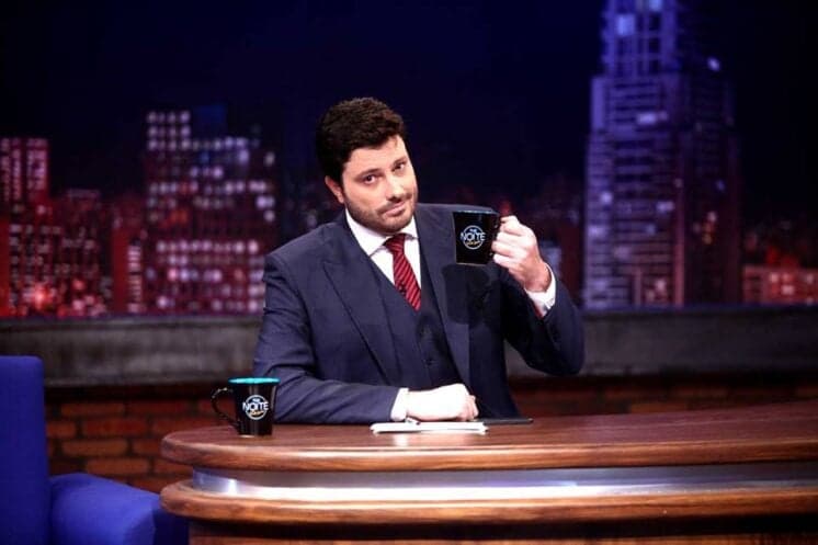"The Noite" de Danilo Gentili vira motivo de chacota por emissoras concorrentes