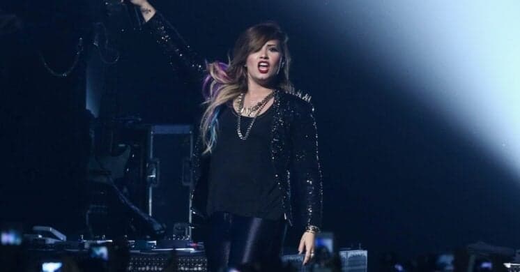 Aprovado? Demi Lovato altera o visual; veja o novo estilo da cantora