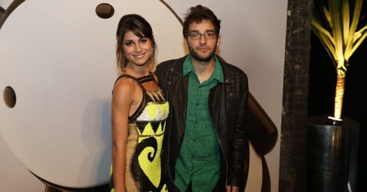 Humberto Carrão e Chandelly Braz posam juntos e surpreendem internautas