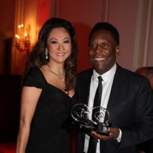 Pelé vai se casar; saiba com quem