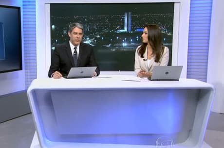 Audiência do "Jornal Nacional" cai 24% em quatro anos