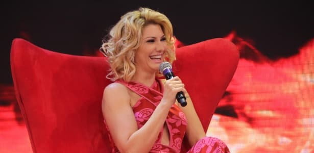 "Eu dei mais que um beijo no MC Guimê", afirma Antônia Fontenelle