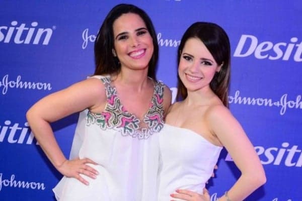 Sandy e Wanessa usam suposta rivalidade para faturar em comercial