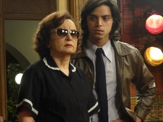 "Boogie Oogie": Odete não é tia de Carlota; Saiba quem ela é!