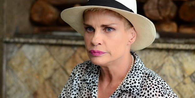 Após polêmica, SBT exibirá participação de ex-apresentadora do "Fantástico" no "Programa Silvio Santos"