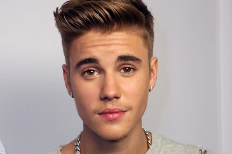 ‘‘Eu estou com medo do que as pessoas estão pensando de mim’’, diz Justin Bieber