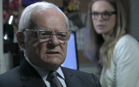 “Império”: Silviano dá entrevista bombástica a Teo Pereira