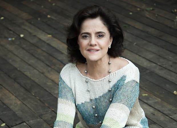 Elenco de “Verdades Secretas” continuam gravações fora do Projac para aproveitar a “noite paulistana”