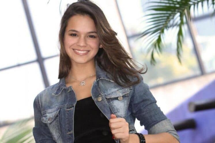 Bruna Marquezine fatura R$ 60 mil por post em rede social