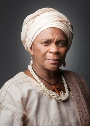 Zezé Motta fala sobre carência de negros nas telenovelas