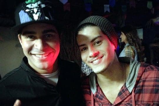 Arthur Aguiar agradece Thiago Martins por ajuda no início da carreira