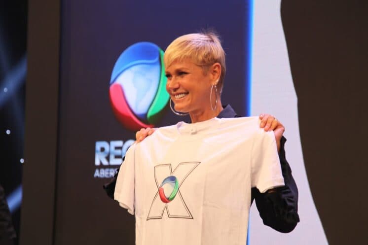 Xuxa continua perdendo do Ratinho e Paty Abravanel