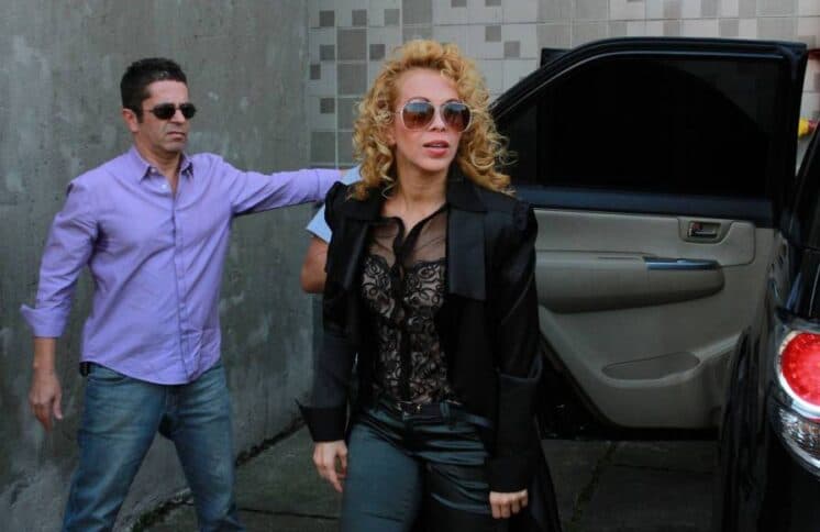 "Chimbets" planejam ataque contra Joelma, e Chimbinha repudia atitude