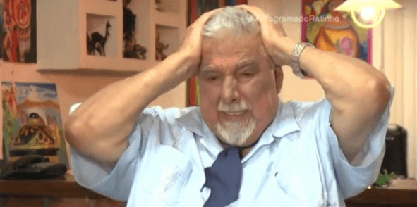 No Ratinho, Professor Girafales chora ao relembrar morte de Roberto Bolaños e revela temperamento difícil de Dona Clotilde