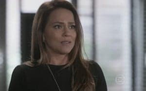 Lili (Viviane Pasmanter) em cena de "Totalmente Demais" (Foto: Reprodução/Globo) Lili (Viviane Pasmanter) em cena de "Totalmente Demais" (Foto: Reprodução/Globo)