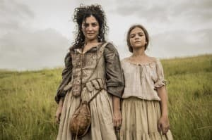 Antônia (Letícia Sabatella) e Joaquina (Mel Maia) (Foto: Globo/João Cotta) Antônia (Letícia Sabatella) e Joaquina (Mel Maia) (Foto: Globo/João Cotta)