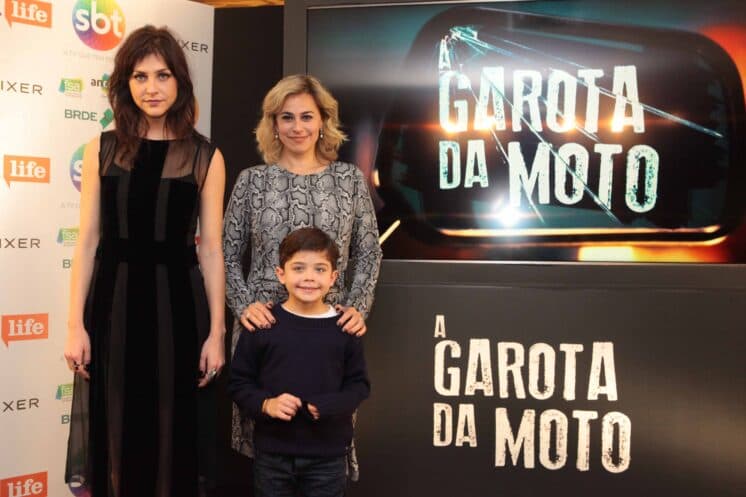 SBT e FOX Life acabam de lançar série "A Garota da Mota" com atriz global