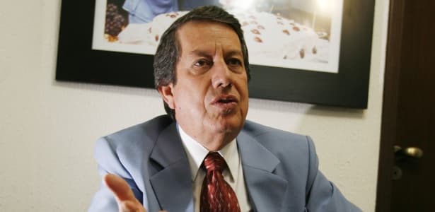 Pastores na TV vendem “sabão em pó milagroso” e outros produtos; confira o vídeo