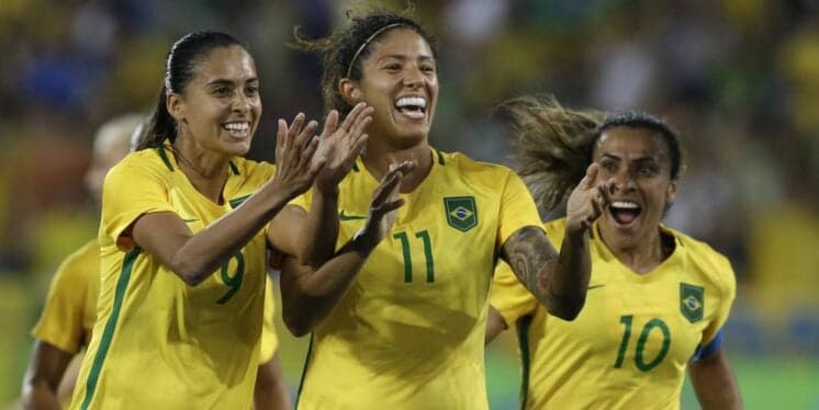 Futebol feminino rende à Globo a liderança isolada neste sábado (06)