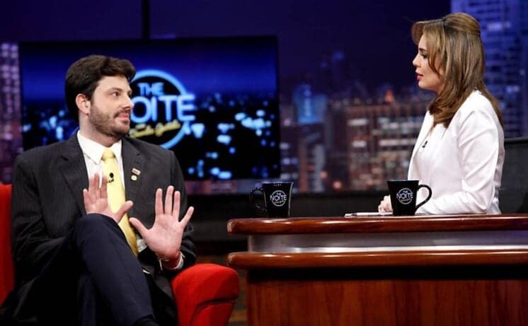 Danilo Gentili grava com Silvio Santos e "humilha" Rachel Sheherazade em quadro
