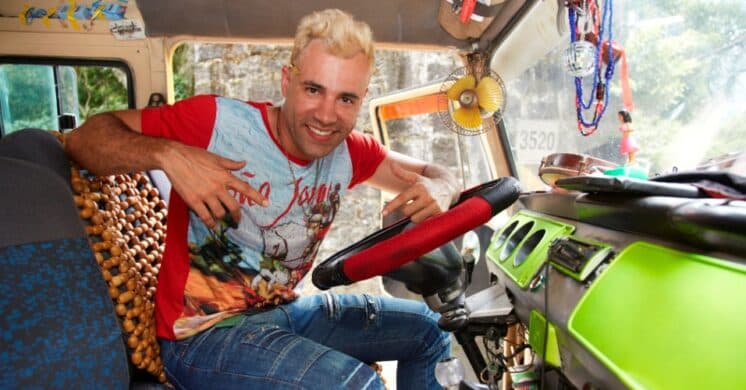 Rodrigo Sant'Anna agrada Multishow com série "Os Suburbanos"
