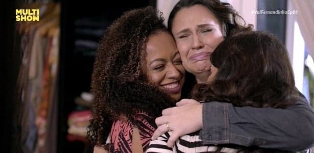 Fernanda Souza relembra a infância com ex-Chiquititas e chora muito: "Faria tudo de novo"