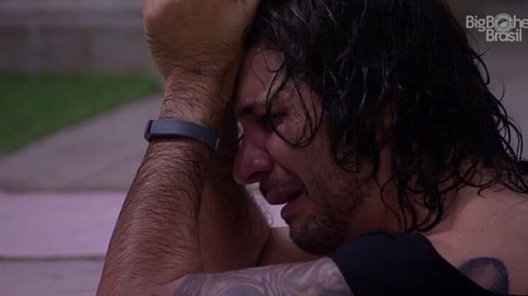"Não me torturem", grita Ilmar após filho ser proibido de ir ao "BBB 17"
