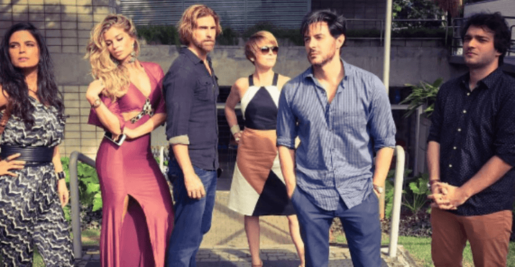 Elenco de "A Lei do Amor" faz festa de despedida antes do fim da novela