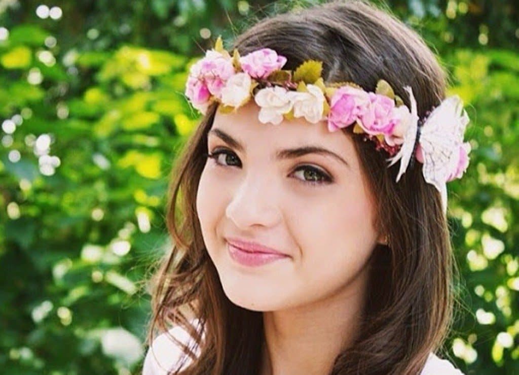 Ex-"Chiquititas" posta foto ao lado de Cauã Reymond e se declara na web: "Meu crush"