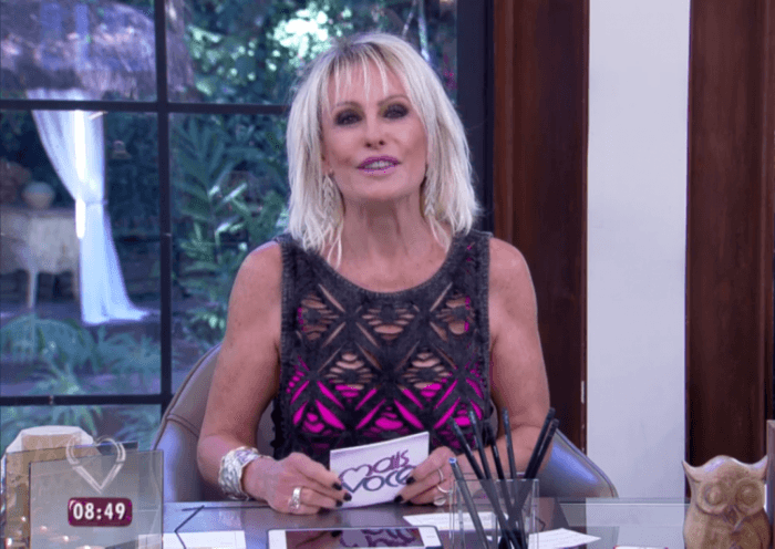 Ana Maria Braga parabeniza Carmo Dalla Vechia, mas troca o nome do ator novamente