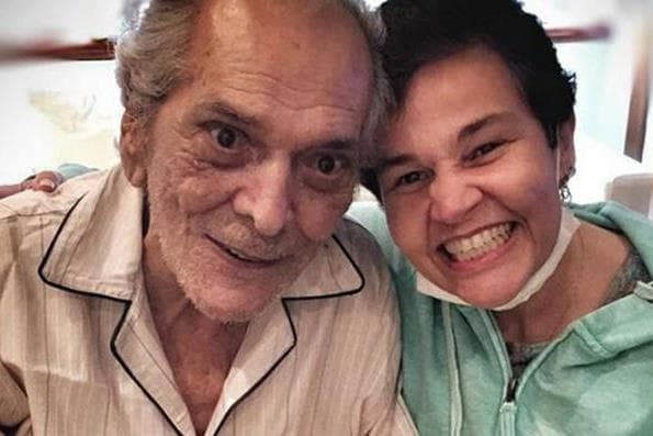Aos 90 anos, Lúcio Mauro é internado; saiba o estado de saúde