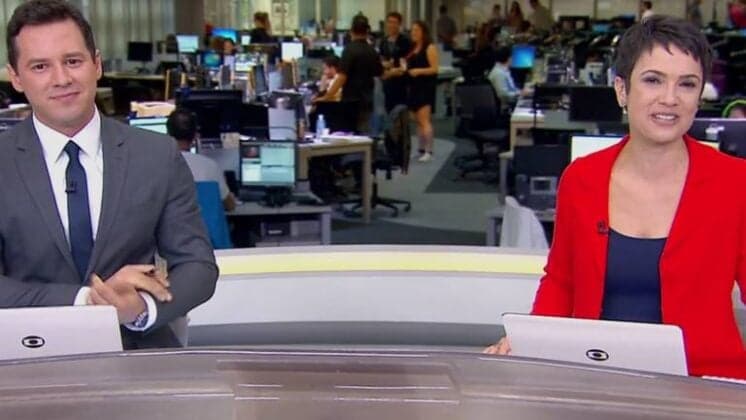 Sandra Annenberg surpreende ao se declarar para ex-companheiro de emissora ao vivo na Globo